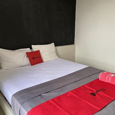 Hotel Reddoorz Near Rsud Margono Purwokerto 3 Extérieur photo