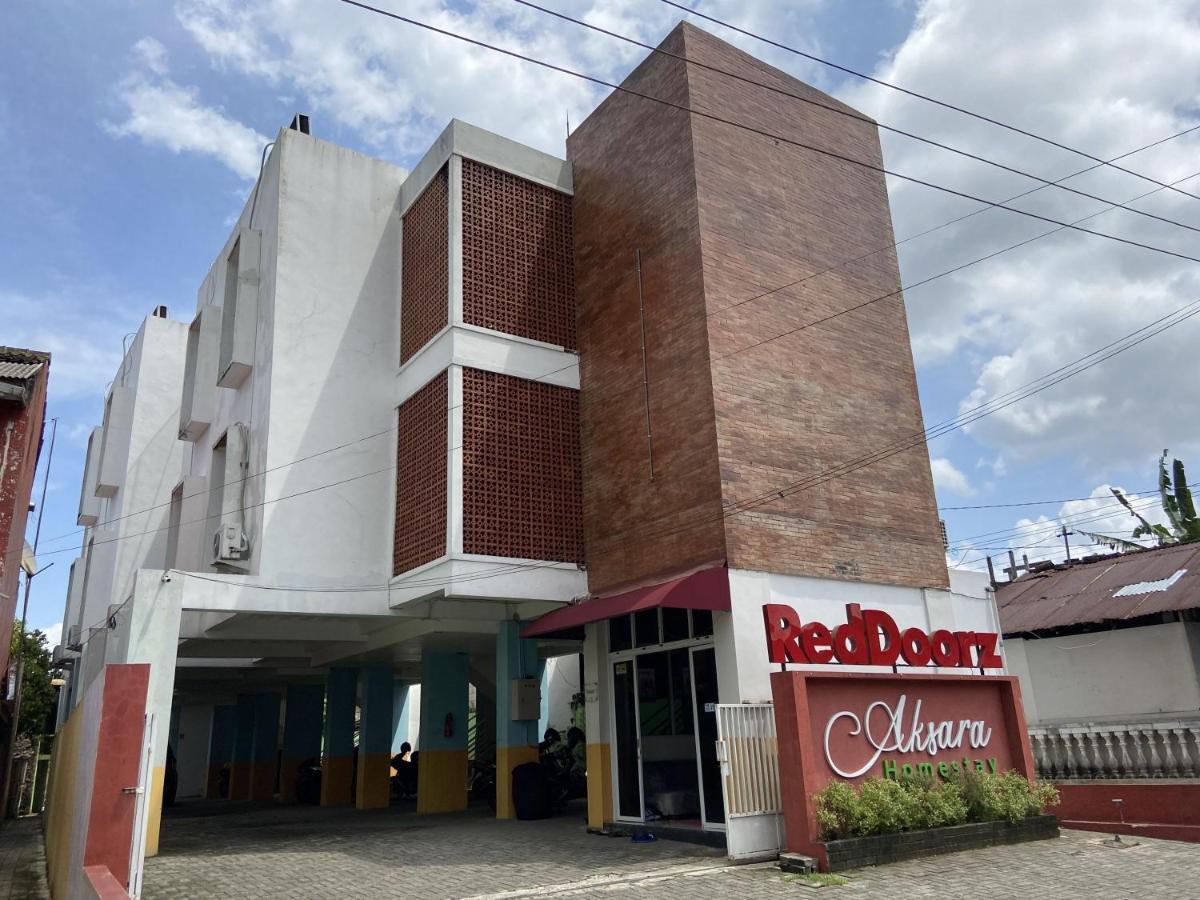 Hotel Reddoorz Near Rsud Margono Purwokerto 3 Extérieur photo