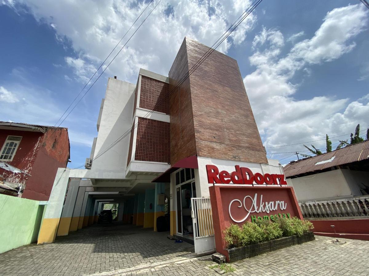 Hotel Reddoorz Near Rsud Margono Purwokerto 3 Extérieur photo