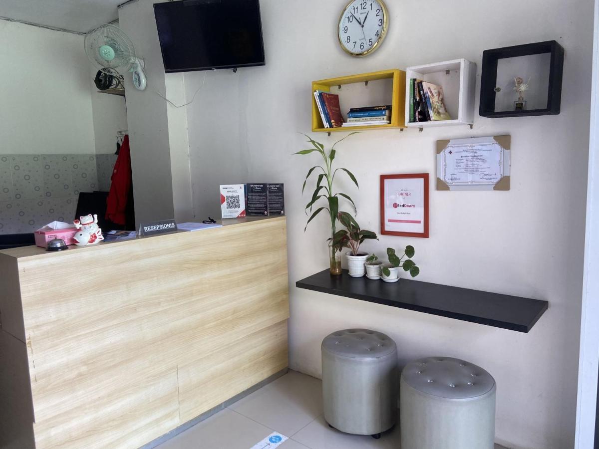 Hotel Reddoorz Near Rsud Margono Purwokerto 3 Extérieur photo