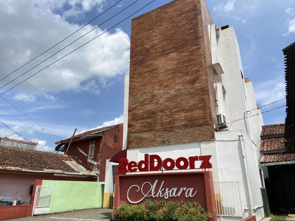 Hotel Reddoorz Near Rsud Margono Purwokerto 3 Extérieur photo