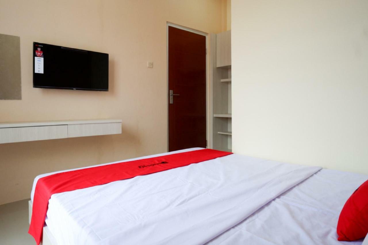 Hotel Reddoorz Near Rsud Margono Purwokerto 3 Extérieur photo