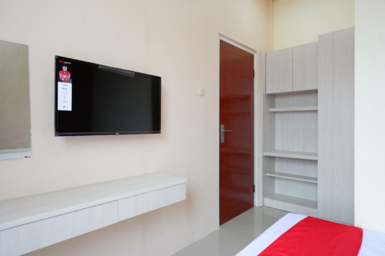 Hotel Reddoorz Near Rsud Margono Purwokerto 3 Extérieur photo