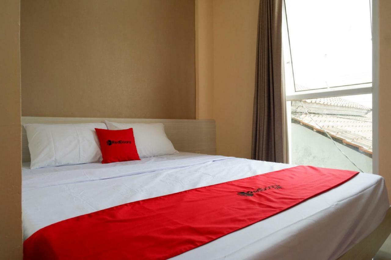 Hotel Reddoorz Near Rsud Margono Purwokerto 3 Extérieur photo